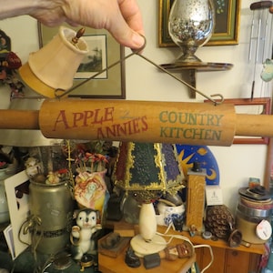 Apple Annie&#39;s Country Kitchen Rolling Pin Sign, Country Store Folk Art