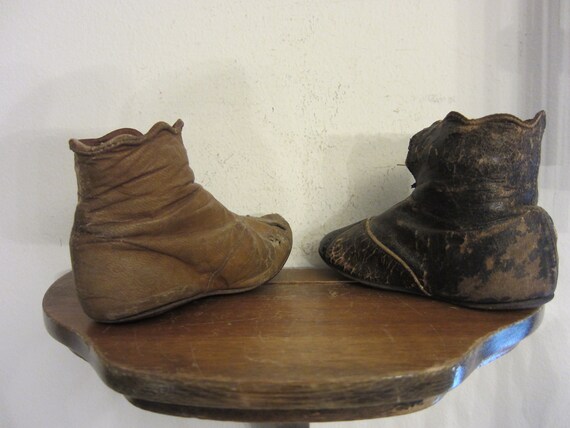 Antique Victorian Baby Shoes, Leather Baby Boots - image 3