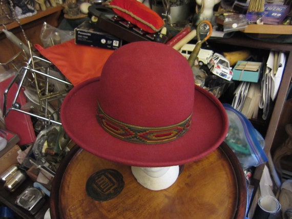 Burgundy Red 100% Wool Hat - Made In Italy - image 4