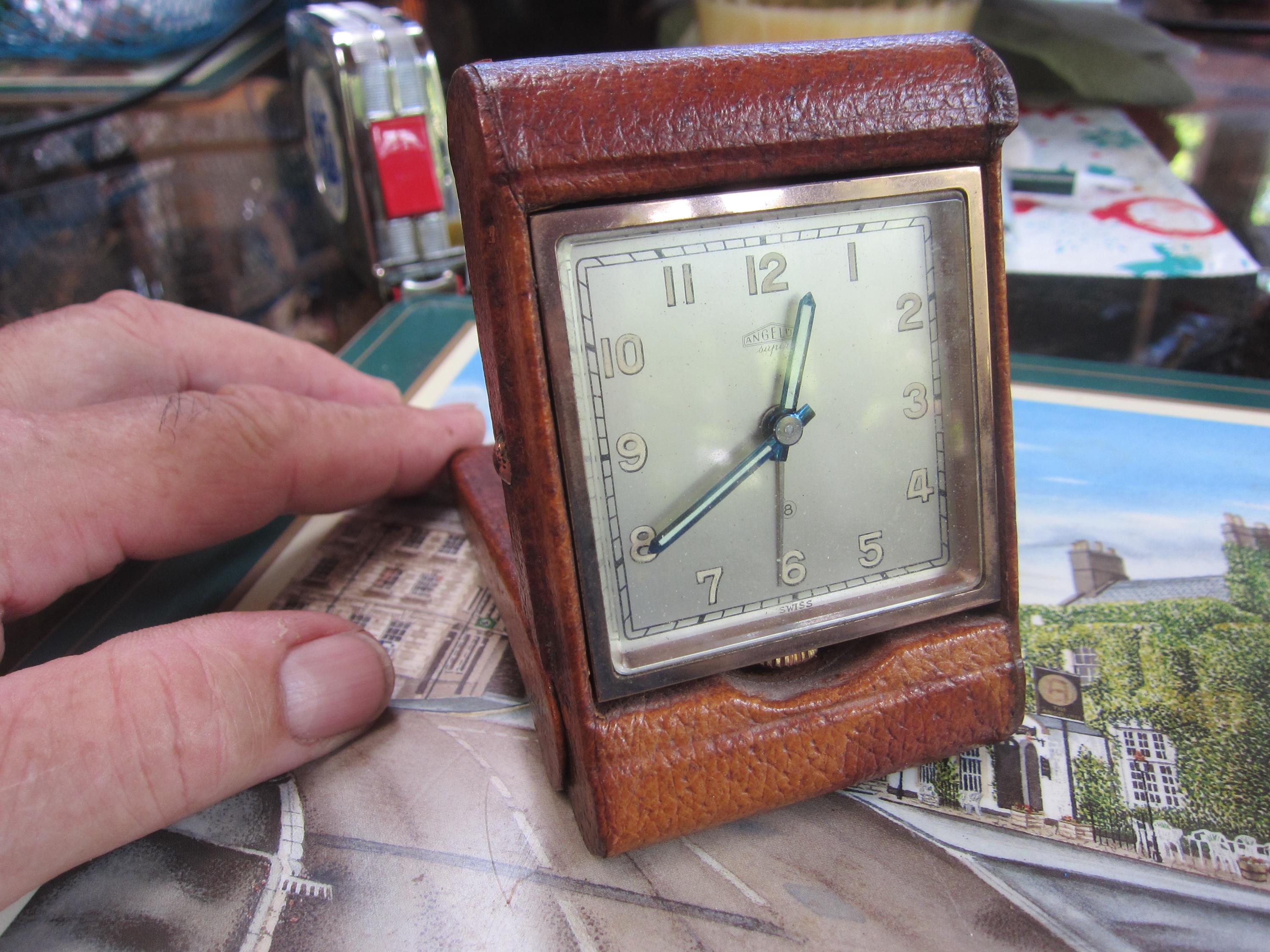 Angelus Super 8 Swiss Needs TLC Vintage 15 Jewels Travel Alarm