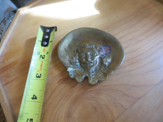 Antique Musketeer Coin Pin Tray  - image 2