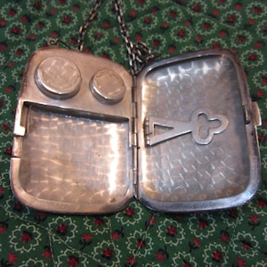 1900&#39;s Monogramed Sterling Silver Coin Purse / Money Clip Card Holder, 101 grams