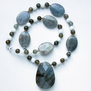 Labradorite Pendant Necklace Beaded with Labradorite, Faceted White Glass and Sterling Silver Beads