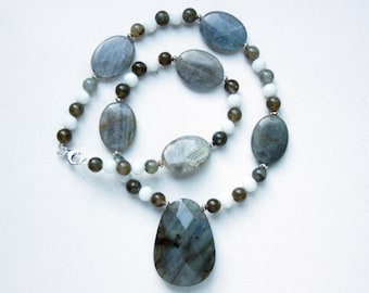 Labradorite Pendant Necklace Beaded with Labradorite, Faceted White Glass and Sterling Silver Beads