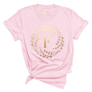 Camisas de reunião de família, estampa dourada, letra F, letra do alfabeto, camiseta inicial com nome do monograma, presentes personalizados, camisas com nome personalizado de férias
