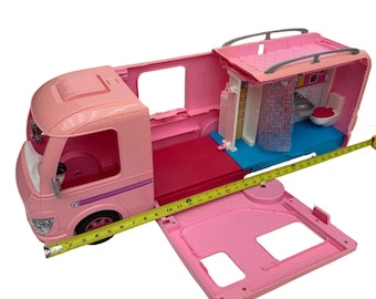 Barbie Dream Camper Pink Motorhome RV Expandable Made in 2016 By Mattel, Vintage Toys Collectible, Barbie Collector, Barbie Camping Vehicule