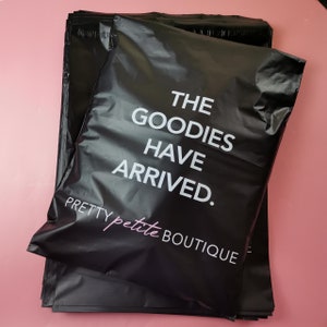 50-1000Pcs Matte Black Custom Poly Mailers Adhesive Self Sealing Shipping Bags Extremely Light Weight with One Color Logo Custom Postage Bag