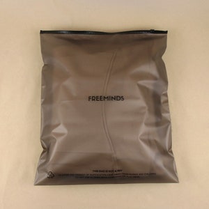 Bolsas con cremallera transparentes negras mate personalizadas de 50 a 1000 piezas, bolsas con cremallera, bolsa de plástico para ropa de alta calidad, bolsa con cremallera personalizada para correo de polietileno