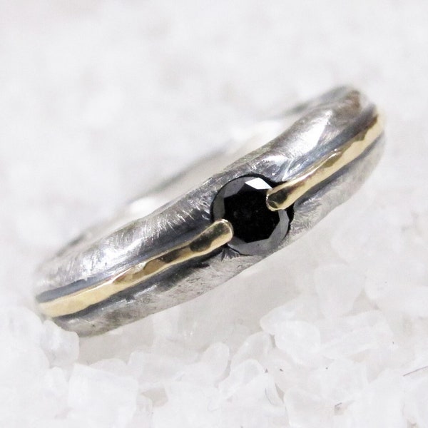 Anillo de diamantes negros de 4 mm, compromiso, oro orgánico rústico