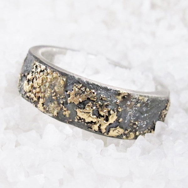 Chaos rustic Viking wedding ring, 7.5mm wide, cast gold, black silver band ring, alternative wedding band, organic ring