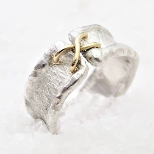 Rustic organic men&#39;s ring, alternative wedding unisex ring, gold insert band ring, wedding band, fused edges ring