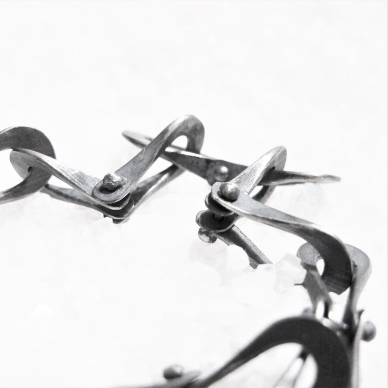 Men's bracelet with brutalist chain in black silver, rustic infinity bracelet, burnished hammered silver links image 5