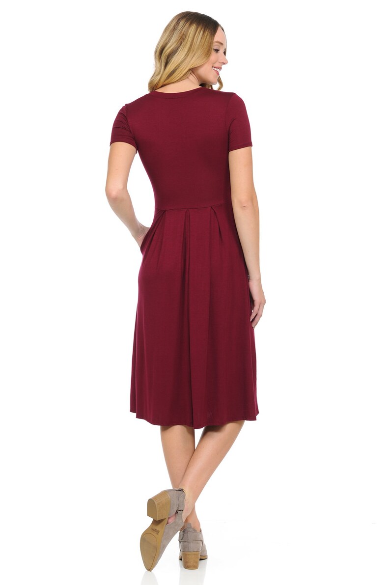 Short Sleeve Pleated Midi Dress with Pockets Burgundy