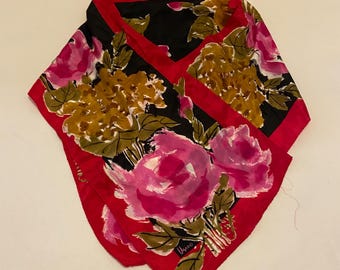 Vera Neumann, Vera Scarf. Vintage VERA Roses Rectangle Silk Scarf. Stunning. Measures 10x48, Hand Rolled Edges.