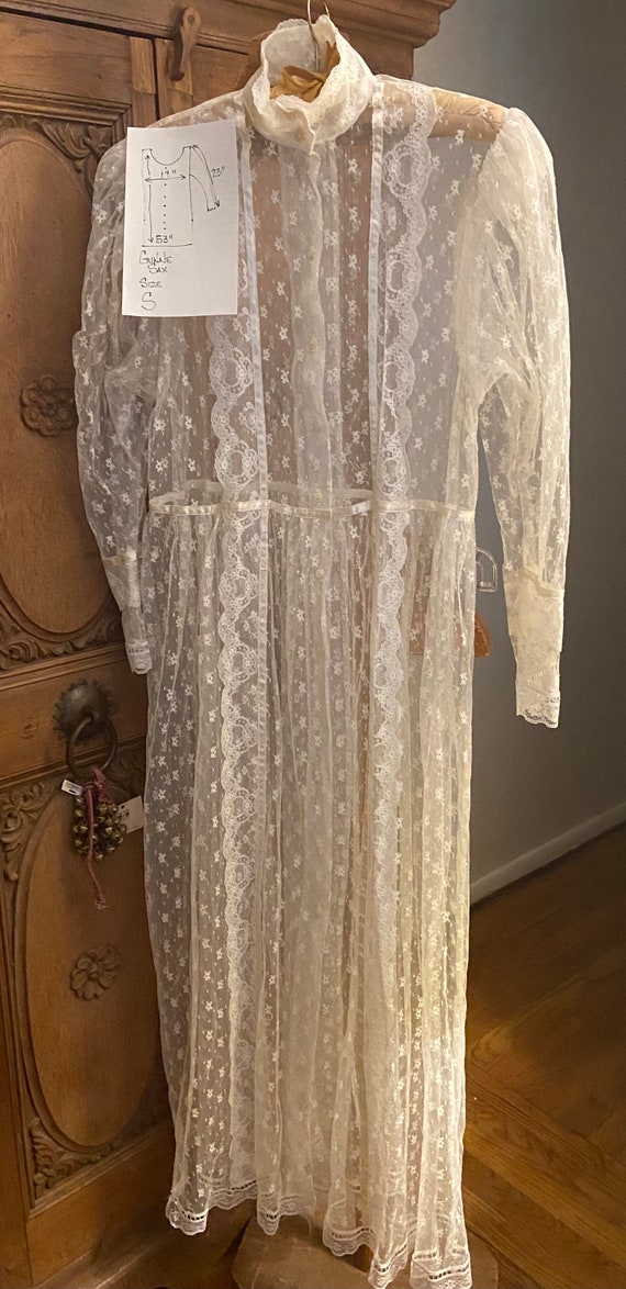 jessica mcclintock lace dresses GUNNE SAX Jessica McClintock; Lace Dress. Size S