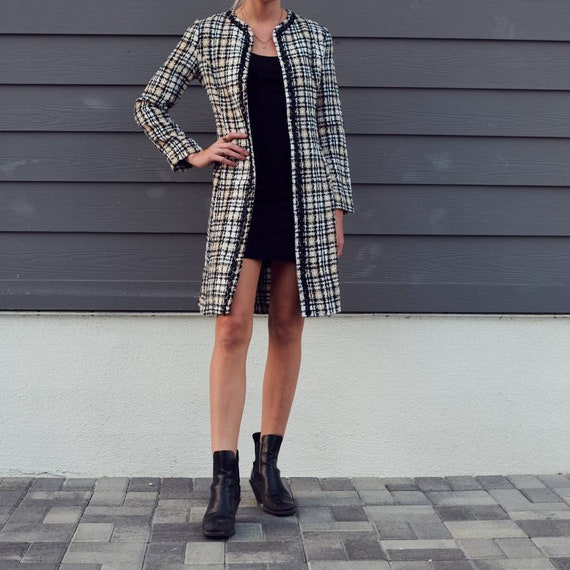 Oversized plaid blazer - image 1