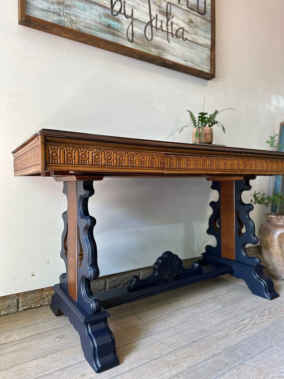 Vintage library sale table