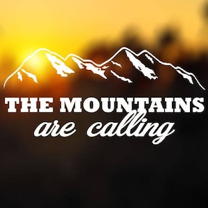 Las montañas llaman calcomanía, pegatina del noroeste del Pacífico, pegatina de montañas, calcomanía anventurosa, aventura espera, calcomanías de camping, senderismo