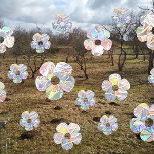 18 simple flower suncatchers, floral window decal, rainbow maker, daisy suncatcher for window, rainbow suncatcher sticker