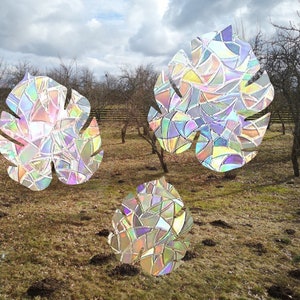3 monstera leaf suncatchers, monstera window decal, rainbow maker, suncatcher for window, rainbow suncatcher sticker, plants window cling