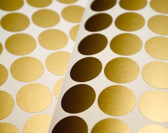 70 Metallic Wall Dots, high quality vinyl polka dot stickers for diy design. Create cool pattern on your wall or any other smooth surface!