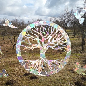 boom van het leven suncatcher, Keltische boom met vogels venster sticker, regenboog maker, suncatcher voor venster, regenboog suncatcher sticker