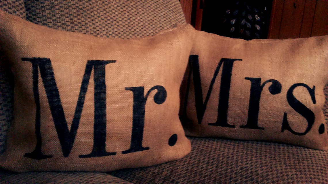 Mr and Mrs Pillow Set Burlap Mr and Mrs Pillow Wedding Gift Etsy
