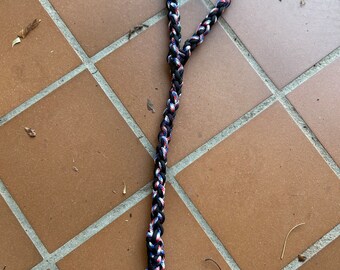 Short handle dog leash