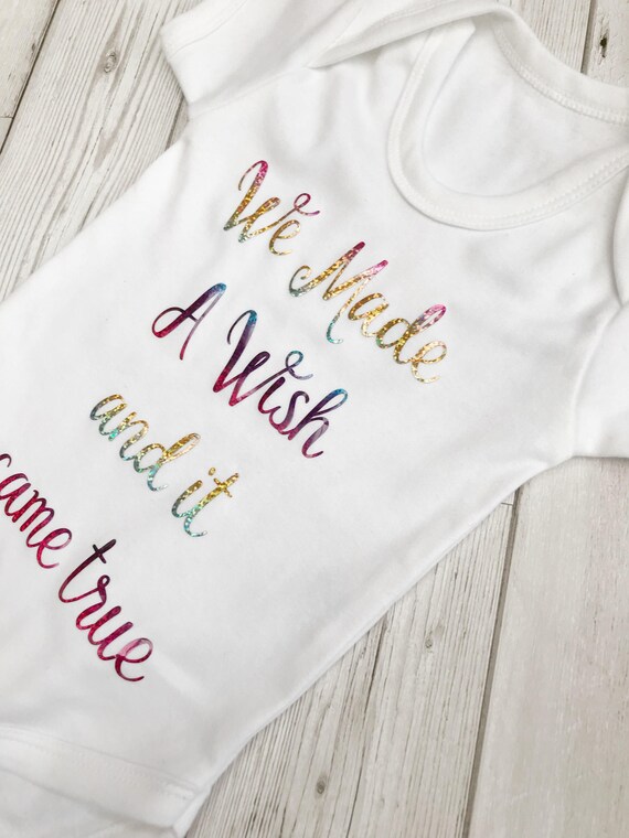 Triés sur le volet pour terre soeur brodé bébé ange Babygrow cadeau Ciel