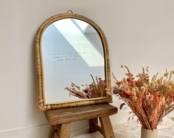 Lilo mirror in rattan