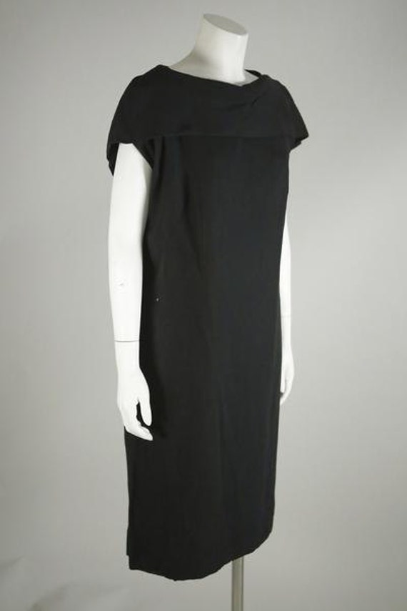 1960s Black Crepe Cocktail Dress - image 2
