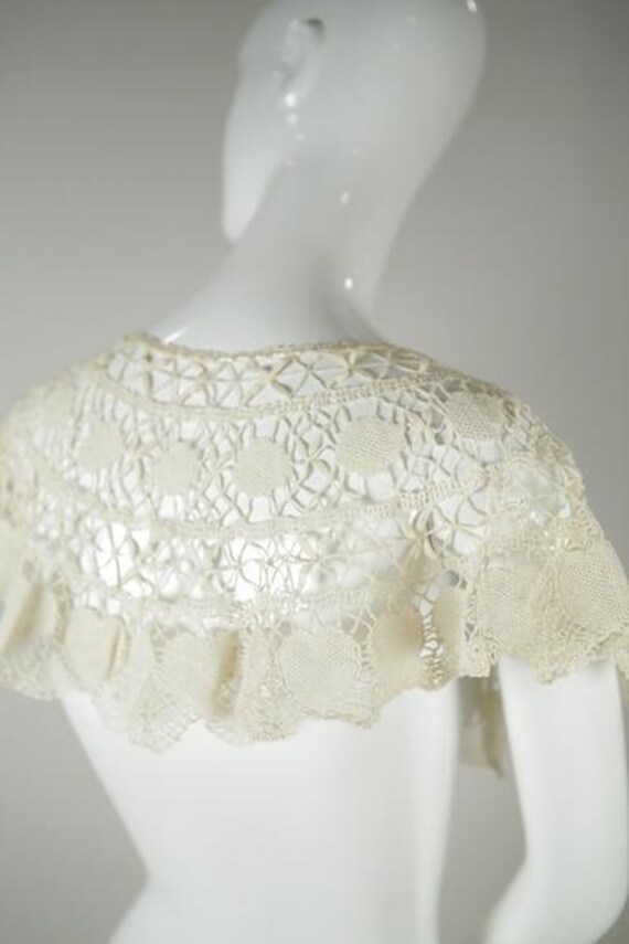 Crocheted Off White Shawl - image 3