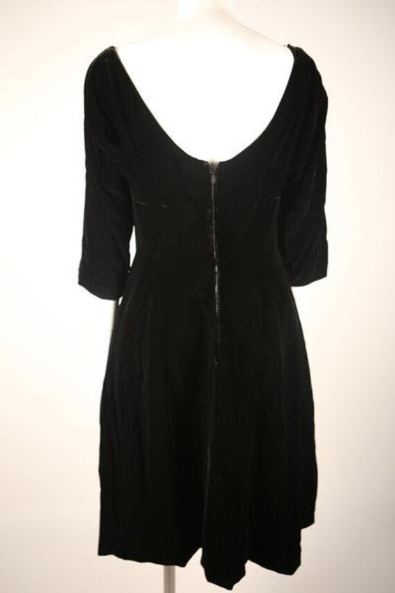 Stunning Black Velvet Boatneck Dress - image 3