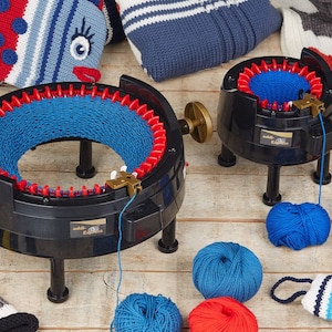 Combination set: 1 Addi knitting machine express Kingsize with 46 needles 890-2 and 1 Addi knitting machine Express with 22 needles 990-2