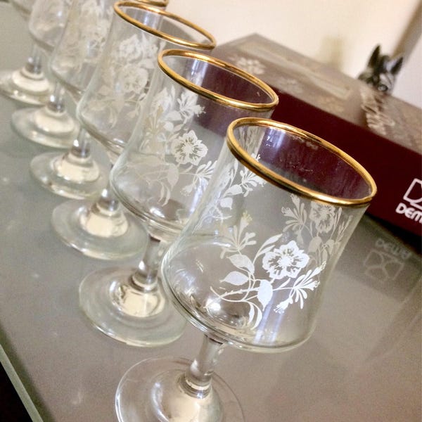Dema Glass Chesterfield 'Windsor Rose' 8cl Sherry Glass Boxed Set of 6 -  Vintage Gold Rim Stemware Floral Drink Glasses