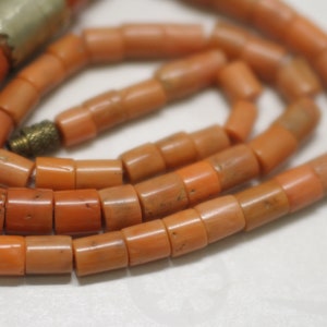 Very OLD Antique vintage pink coral beads necklace saturated color 46,6 grams