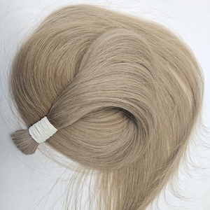 LUX ナチュラルロングヘアエクステンション ブロンド 70 cm/28インチ & 134gr/4.7オンス