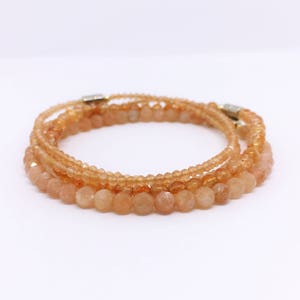 Dainty Sunstone Bracelet, Bracelet de pierre de soleil, Sonnenstein-Armband, Leadership Gift, Prosperity Jewelry, valentines day gift