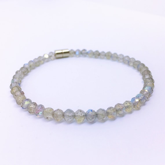 Dainty Labradorite Bracelet, Labradorit Armband,  Stacking Bracelet, Modern Jewelry, Faceted Labradorite, unique gifts, best gifts