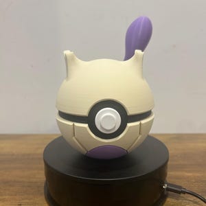 Mewtwo Pokeball