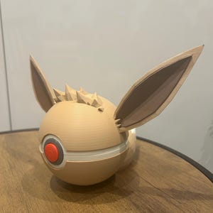 Poké Ball di Eevee