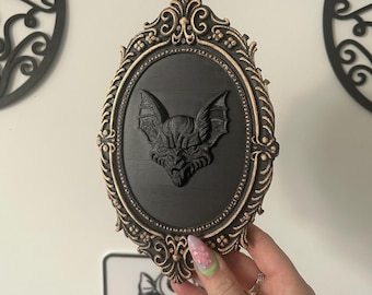 Vampire bat wall hanging