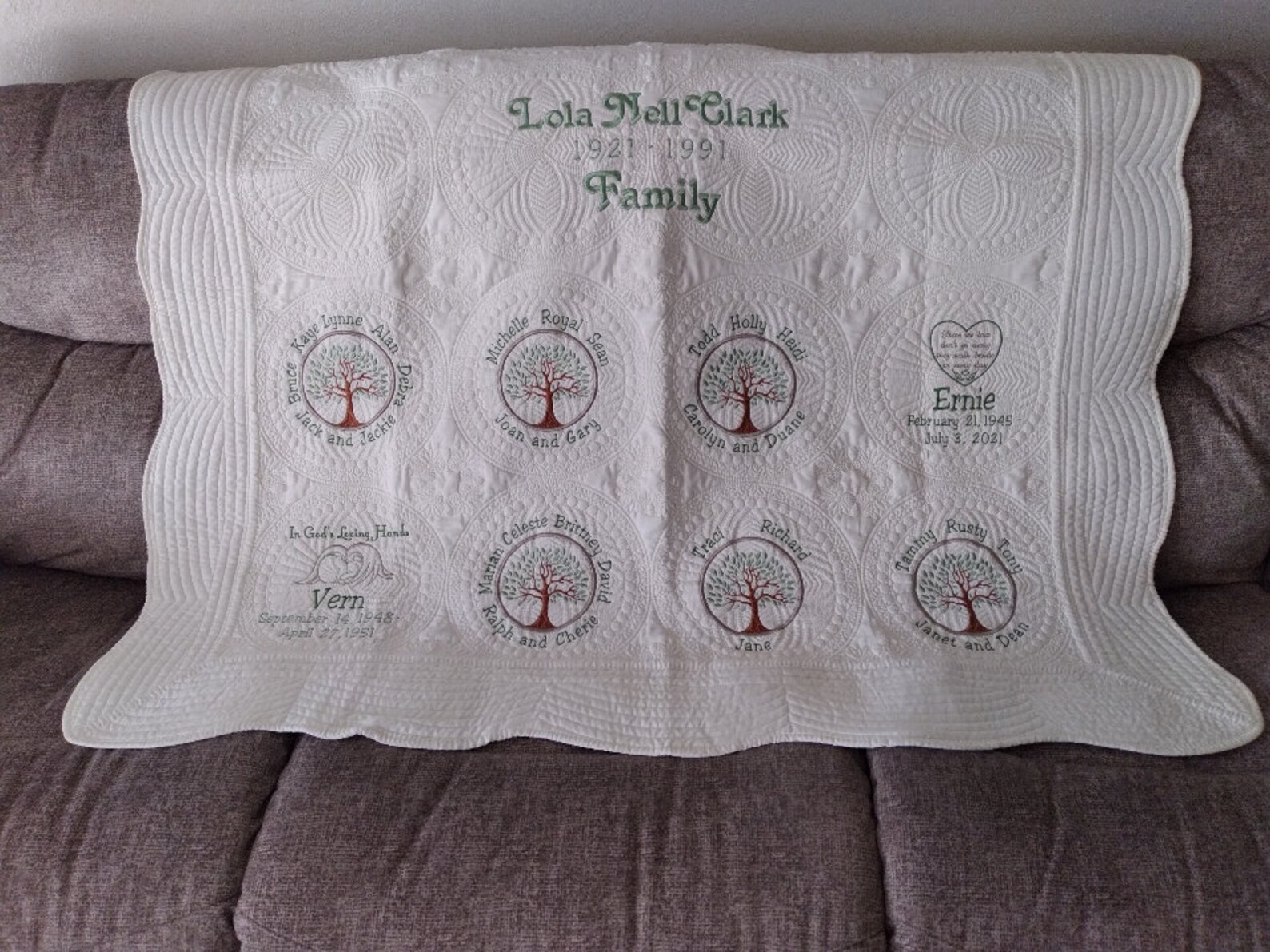Our Family Tree Blanket Personalized Quilt Custom Embroidered Etsy