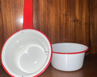 Vintage Enamelware Farmhouse Saucepans Red & White Set of 2