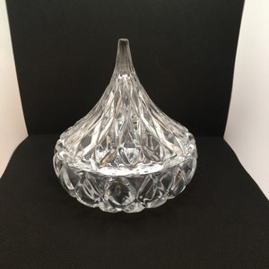 Vintage Kristall Hershey Kuss Schmuckstück Candy Dish 1994 mit Deckel Tolles Geschenk Schokoladenliebhaber