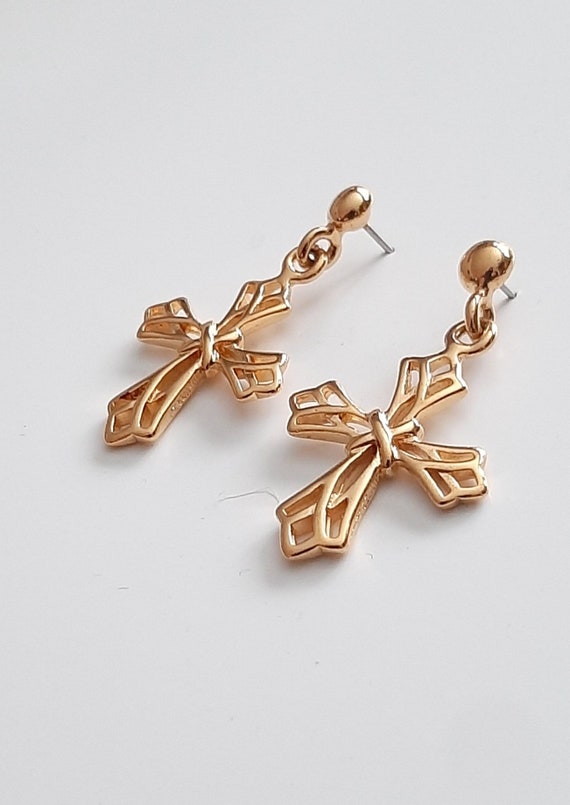 Napier Gold Cross Vintage Pierced Earrings