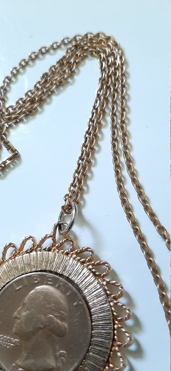 ★VINTAGE HOLLYWOOD★ Round Coin Necklace Old World Angel Coin Necklace – Funky Trunk Vintage Designs