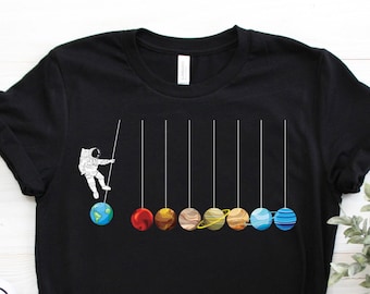 Astronaut Spaceman Planets Funny Space Dwarf Solar System Astronomy T-Shirt, Space Geeks Gifts Astronauts Lovers Birthday Party Present Moon