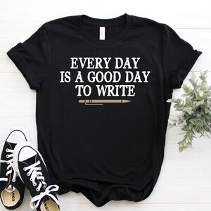 Camiseta de escritor, camisas de escritor, camiseta de escritor, camisa de autor divertido, camisa de novelista, regalo para escritor, camiseta sin mangas de escritor, camiseta de periodista,