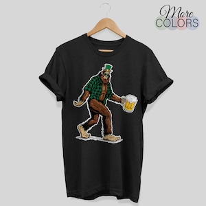 Bigfoot Beer Drinking Saint Patrick's Day St Patricks Shenanigans Irish Funny T-Shirt, Invaincu Hide And Seek Champion, Sasquatch Yeti,
